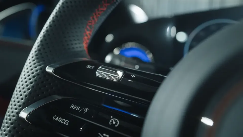 Elettronauti - Mercedes CLA 200 Shooting Brake - Blu - Esterno - Vista anteriore a tre quarti