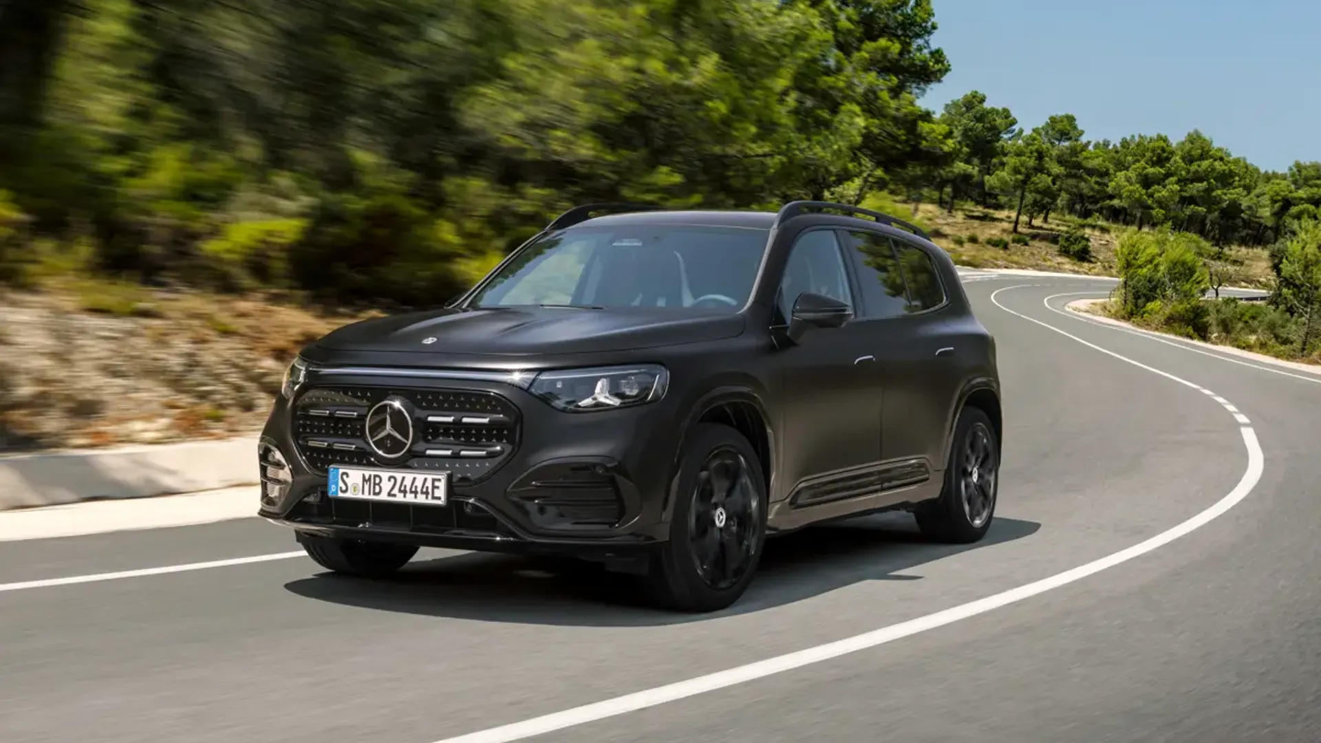 Elettronauti - Mercedes-Benz GLB
