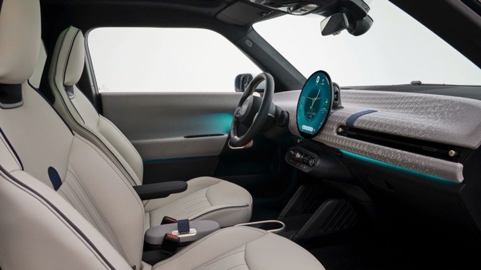 Elettronauti - Mini Cooper E - Plancia - Vista della plancia