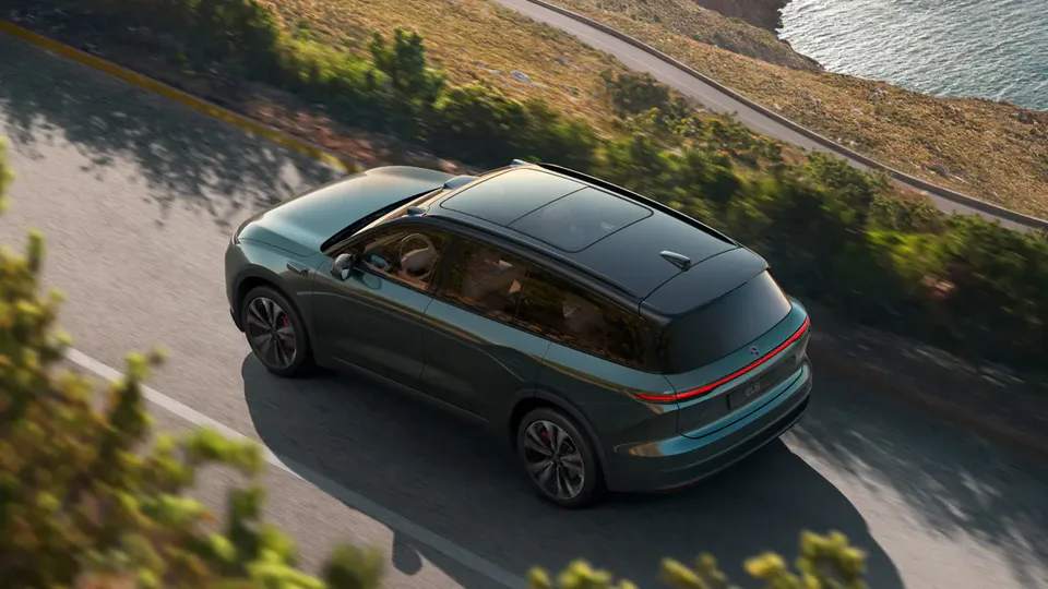 Elettronauti - Nio El8 El8 Long Range AWD - esterno