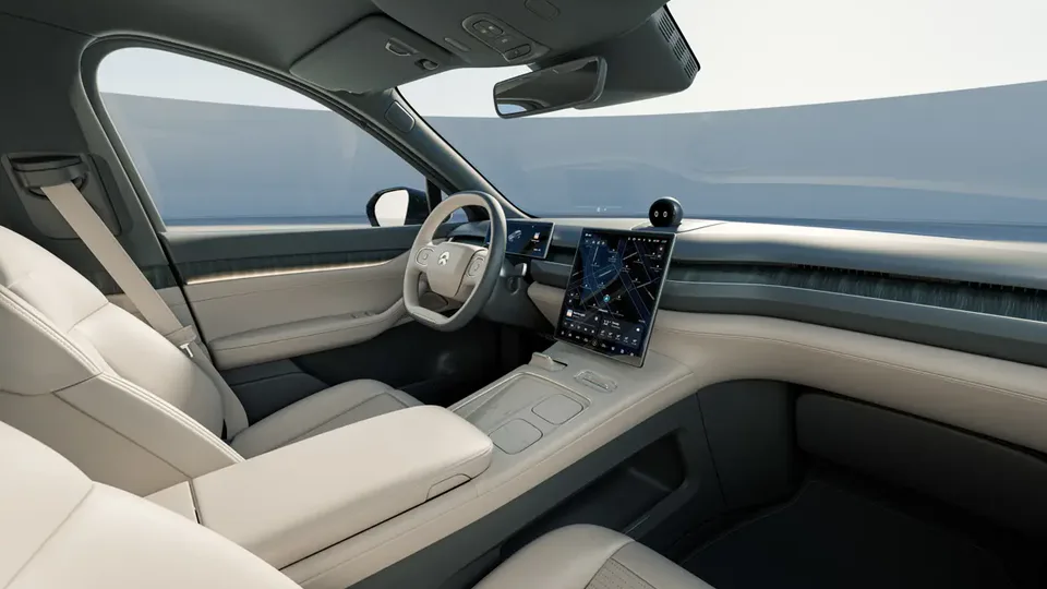 Elettronauti - Nio El8 El8 Long Range AWD - infotainment