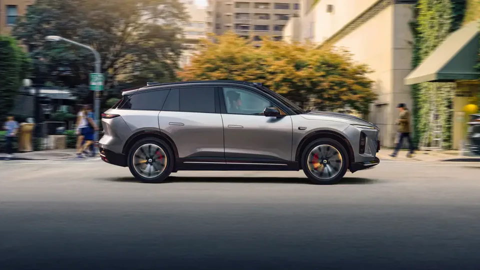 Elettronauti - Nio Es6 Es6 Long Range AWD - esterno