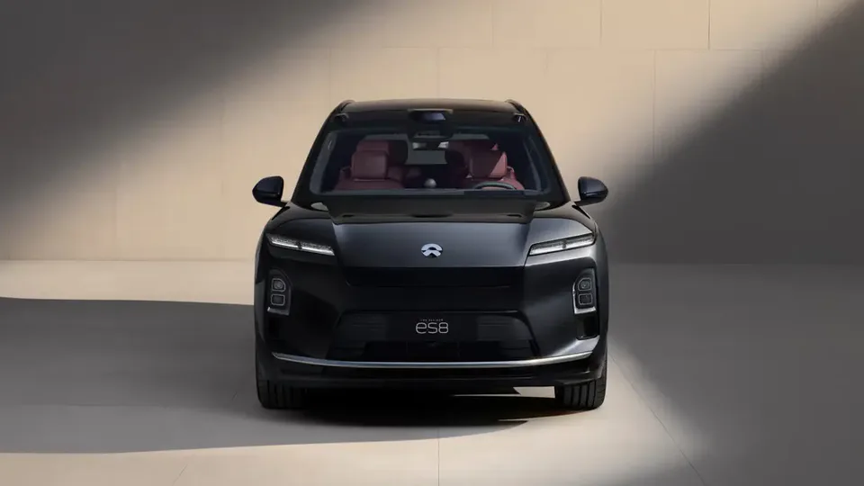 Elettronauti - Nio Es8 Es8 Long Range AWD - esterno