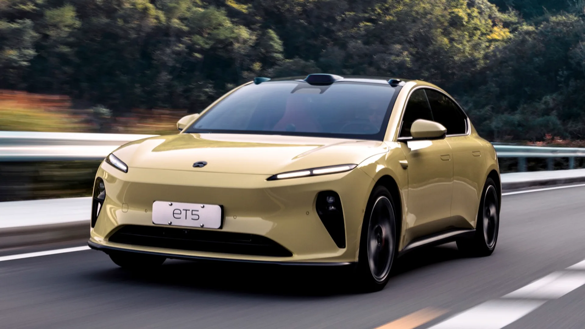 Elettronauti - Nio Et5 Et5 Standard Range AWD - dettaglio