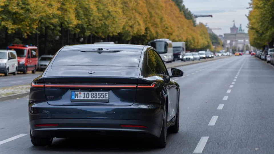Elettronauti - Nio Et7 Et7 Standard Range AWD - dettaglio