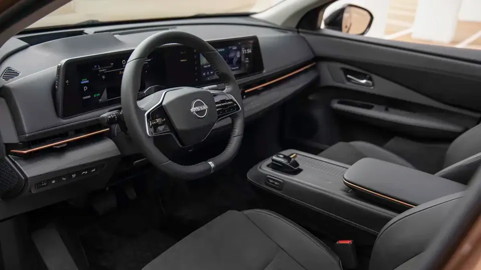 Elettronauti - Nissan Ariya 87kWh - Infotainment - Vista della plancia