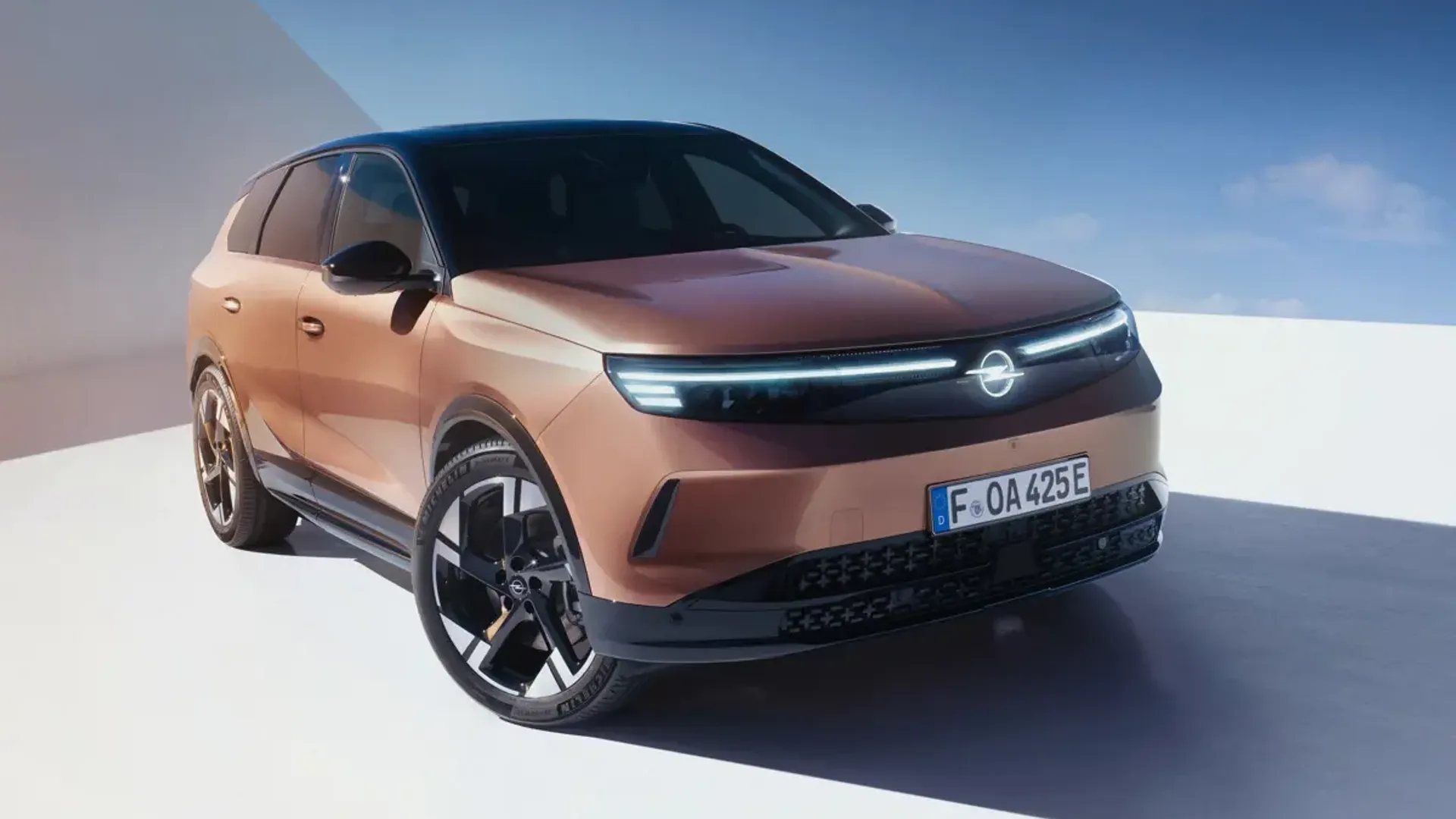 Grandland Electric 73 kWh FWD