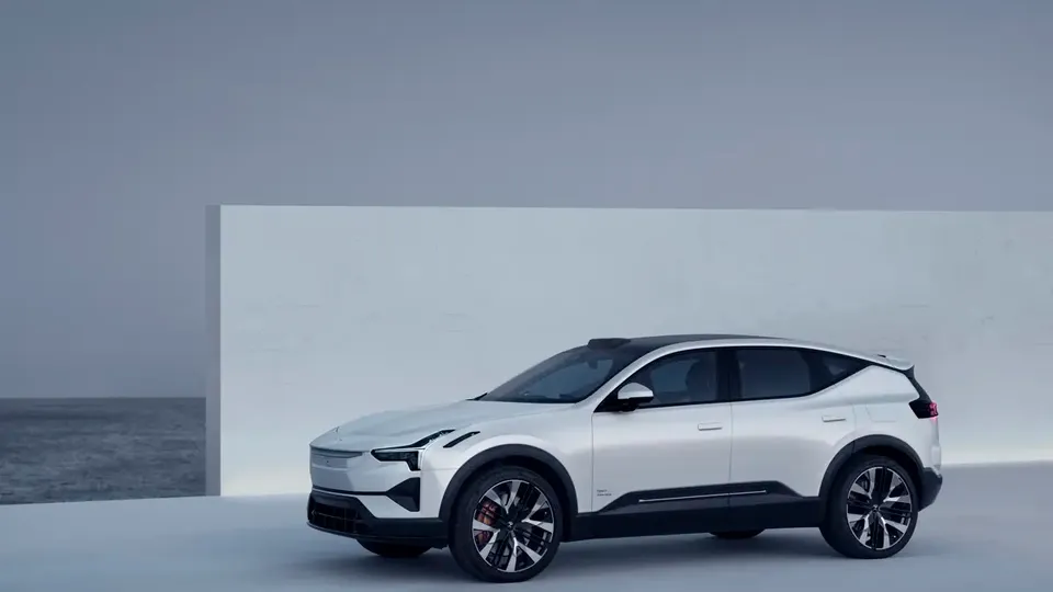 Elettronauti - Polestar 3 Long Range Dual Motor - Grigio - Esterno - Vista anteriore a tre quarti