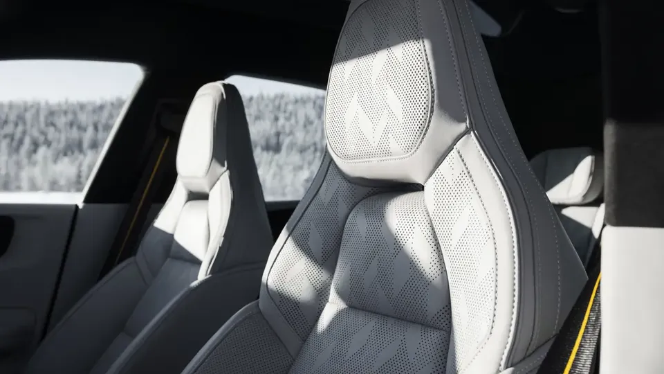 Elettronauti - Polestar 4 Long Range Dual Motor - Bianco - Sedili - Sedili anteriori