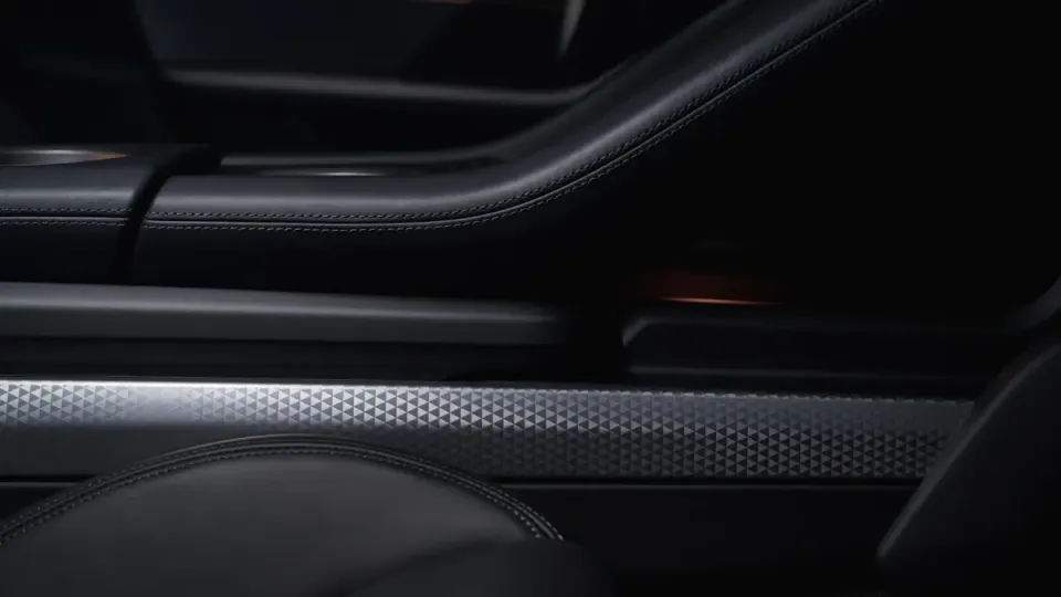 Elettronauti - Porsche Taycan Turbo S Cross Turismo - Blu - Esterno - Vista anteriore