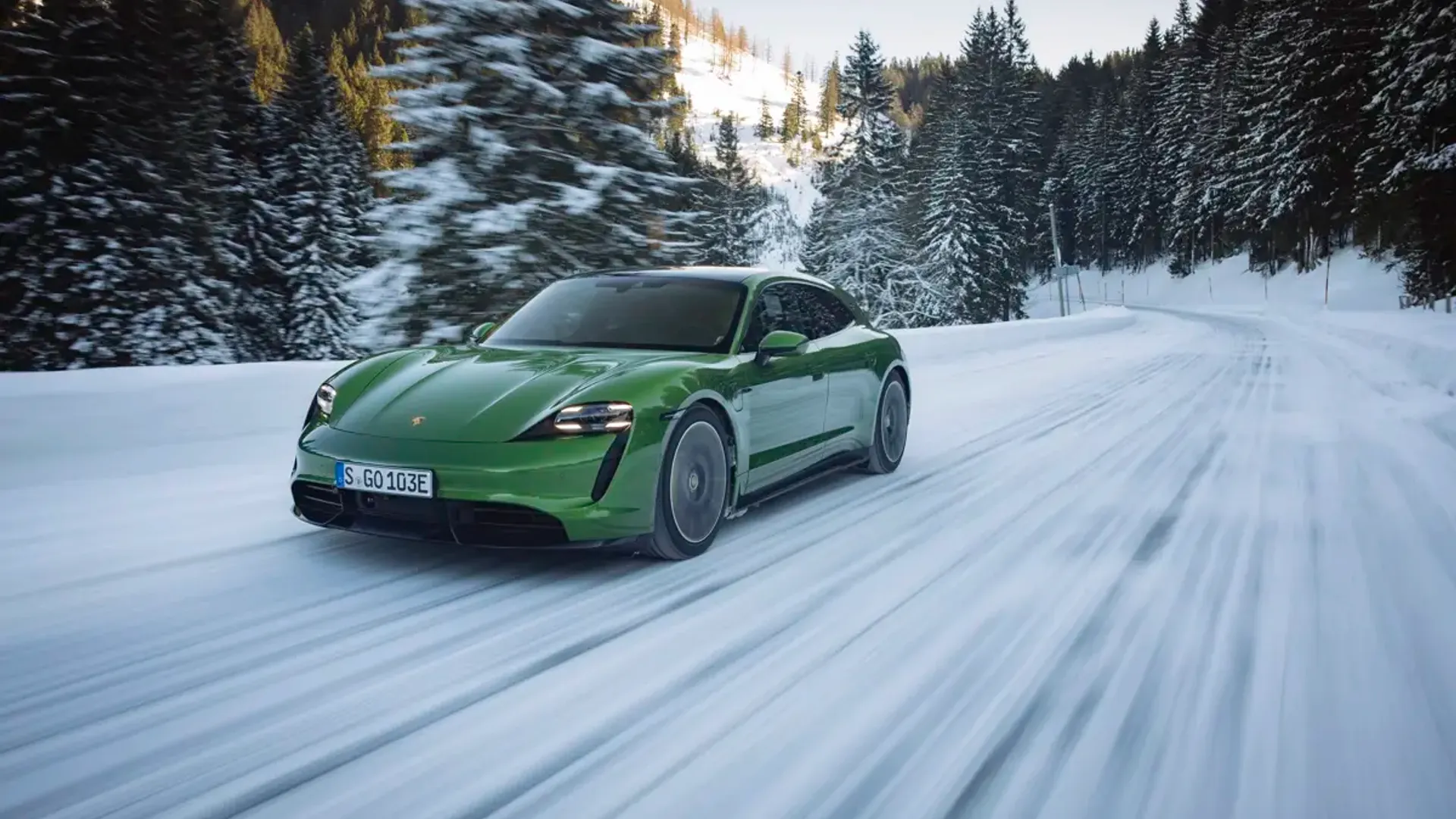 Taycan Sport Turismo Turbo
