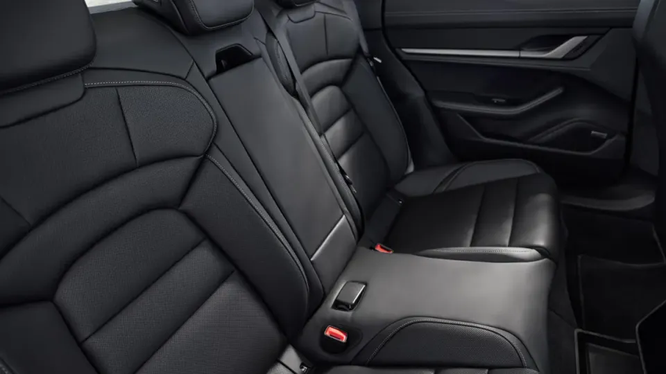 Elettronauti - Porsche Taycan Turbo Cross Turismo - Nero - Sedili - Sedili posteriori