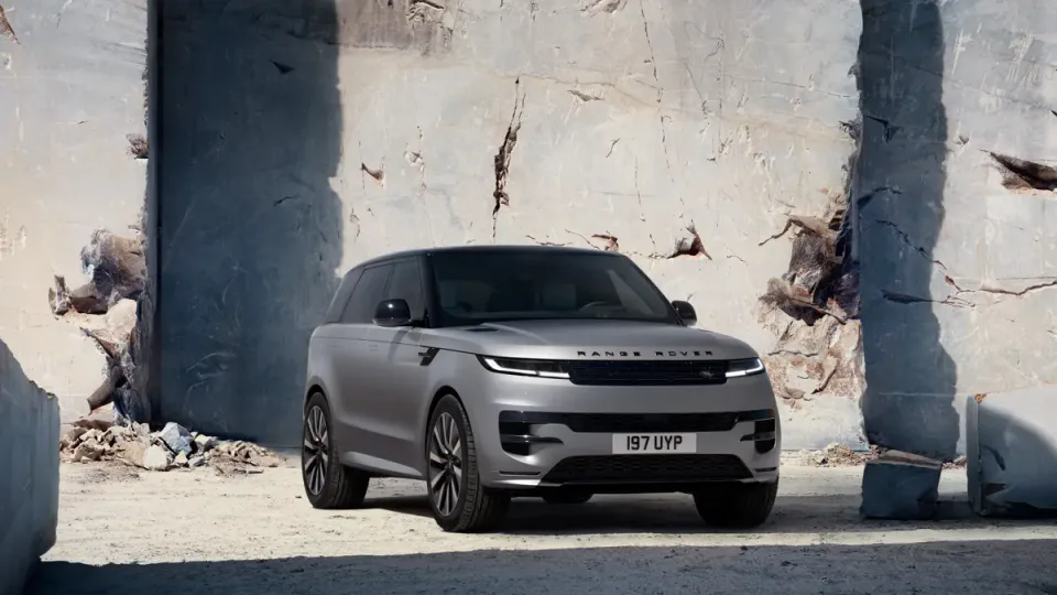 Elettronauti - Range rover Sport Electric