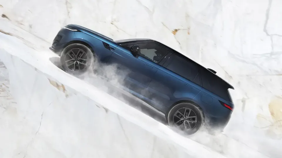 Elettronauti - Range rover Sport Electric