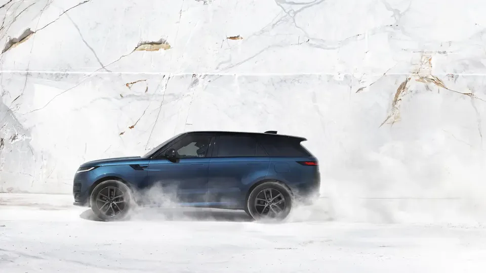 Elettronauti - Range rover Sport Electric