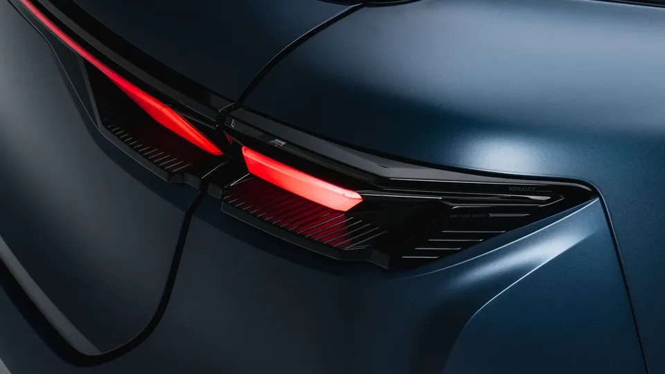 Elettronauti - Renault Megane e-Tech