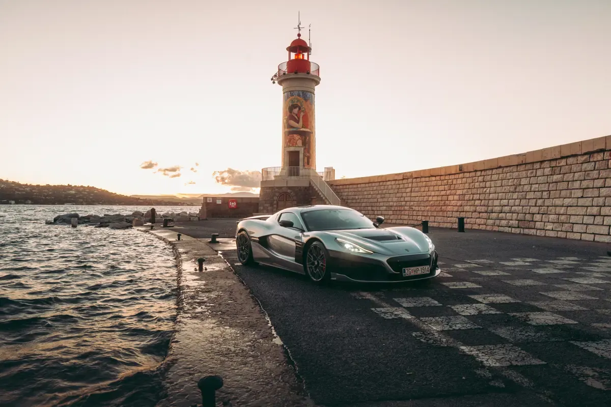 Elettronauti - Rimac Nevera Nevera 120 kWh - cerchio