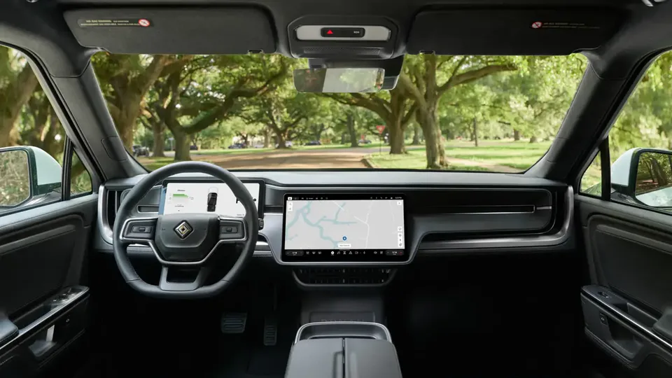 Elettronauti - Rivian R1 R1 S Dual-Motor AWD LP - interni