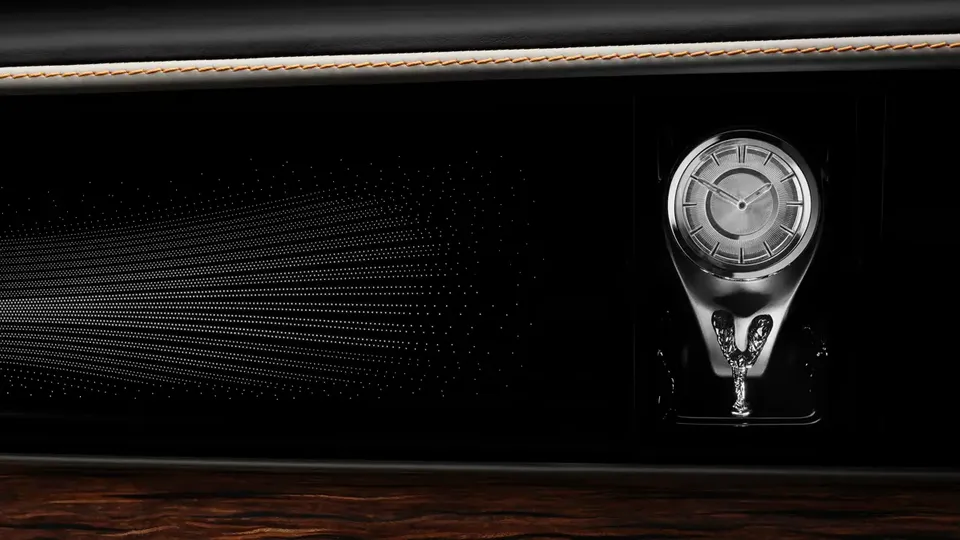 Elettronauti - Rolls-Royce Spectre Series II - Nero - Esterno - Vista anteriore a tre quarti