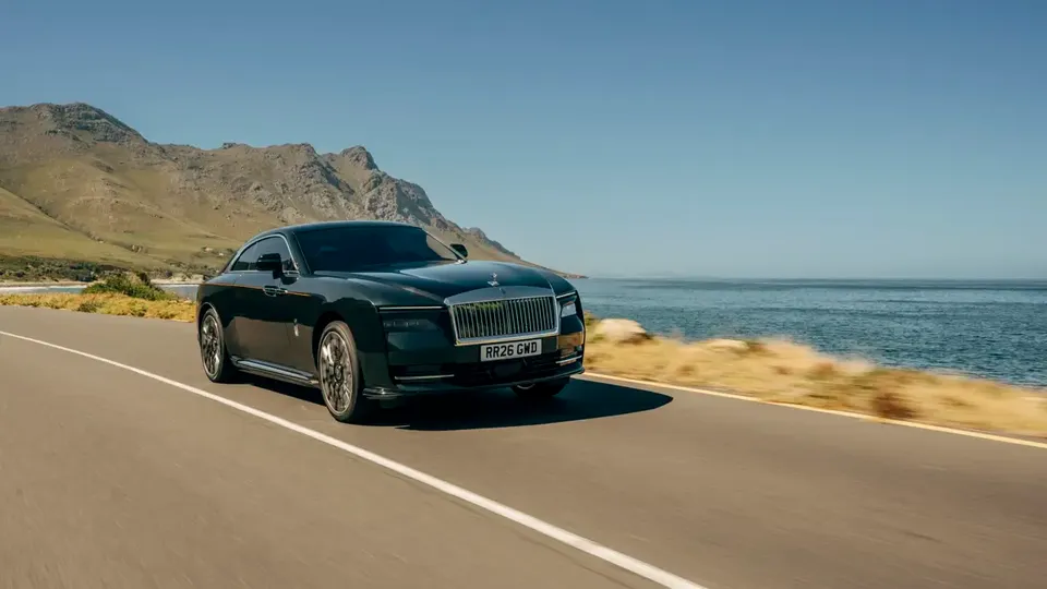 Elettronauti - Rolls-Royce Spectre Series II - Dark Blue - Esterno - Vista anteriore a tre quarti