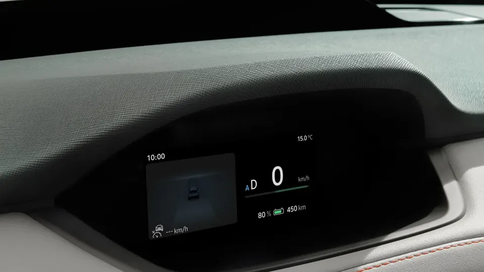 Elettronauti - Skoda Elroq 60 - Verde - Esterno - Vista anteriore a tre quarti
