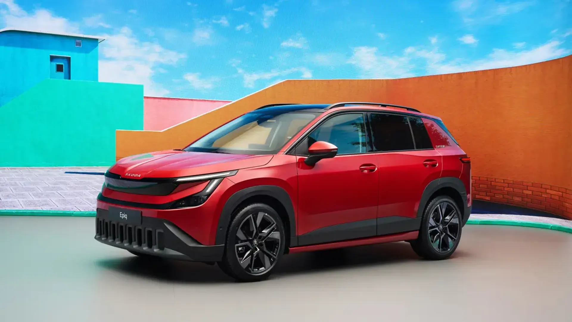 Elettronauti - Skoda Epiq 35 - Arancione - Esterno - Vista anteriore a tre quarti