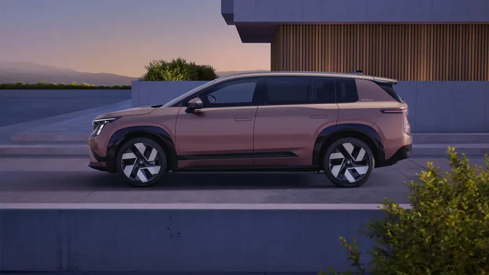 Elettronauti - Skoda Peaq 60 - Verde - Esterno - Vista anteriore a tre quarti