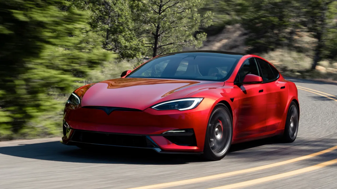 Elettronauti - Tesla Model S Model S Plaid - dettaglio