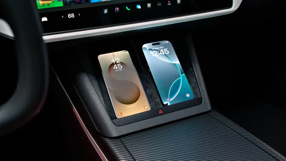 Elettronauti - Tesla Model S Model S Plaid - dettaglio