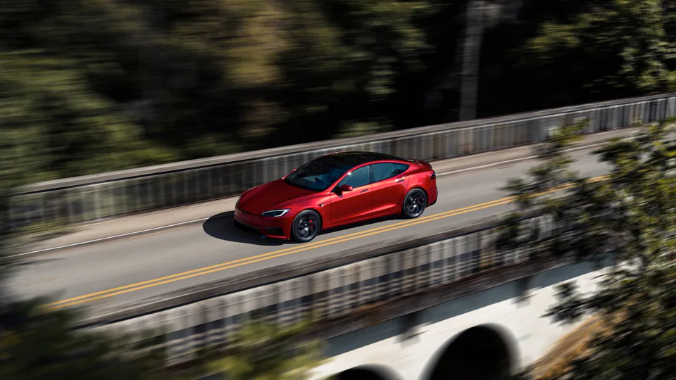 Elettronauti - Tesla Model S Model S Plaid - dettaglio