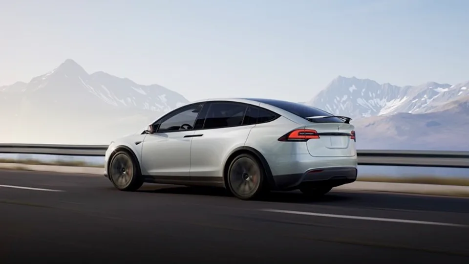 Elettronauti - Tesla Model X Model X Plaid - dettaglio