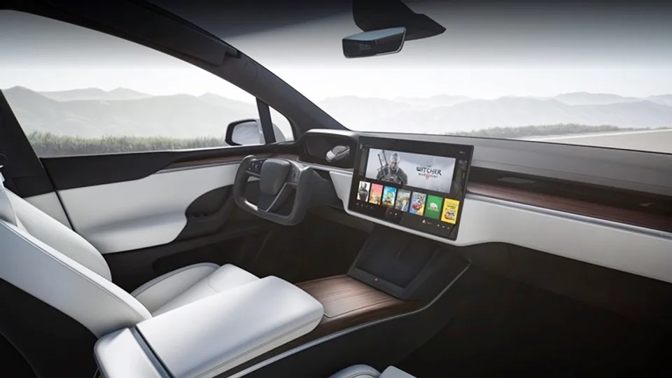Elettronauti - Tesla Model X Model X Plaid - dettaglio