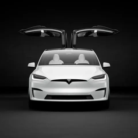 Elettronauti - Tesla Model X Model X Plaid - esterno
