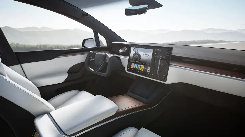 Elettronauti - Tesla Model X Model X Plaid - infotainment