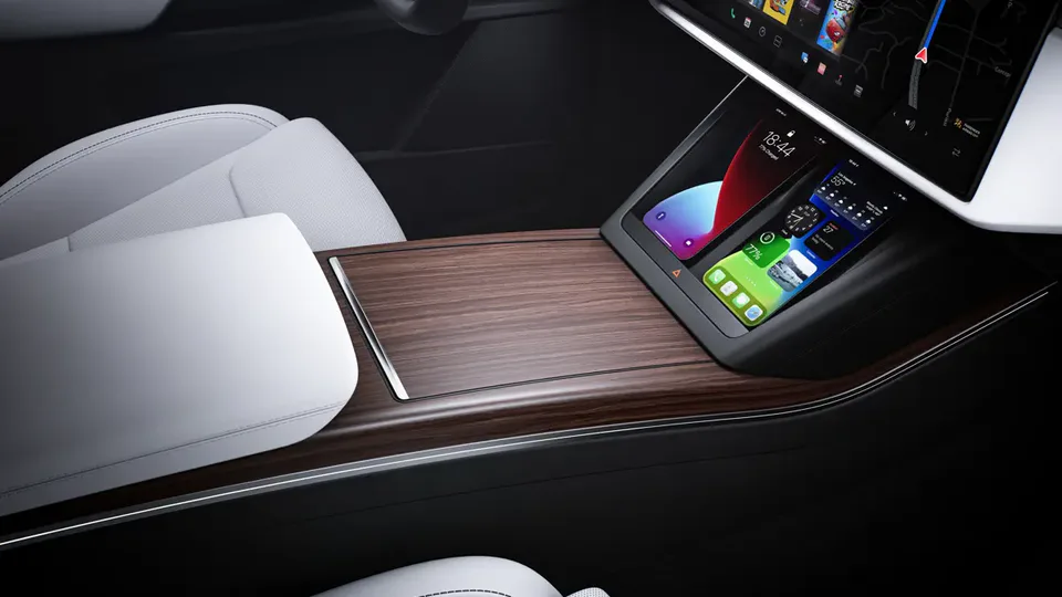 Elettronauti - Tesla Model X Model X Plaid - interni