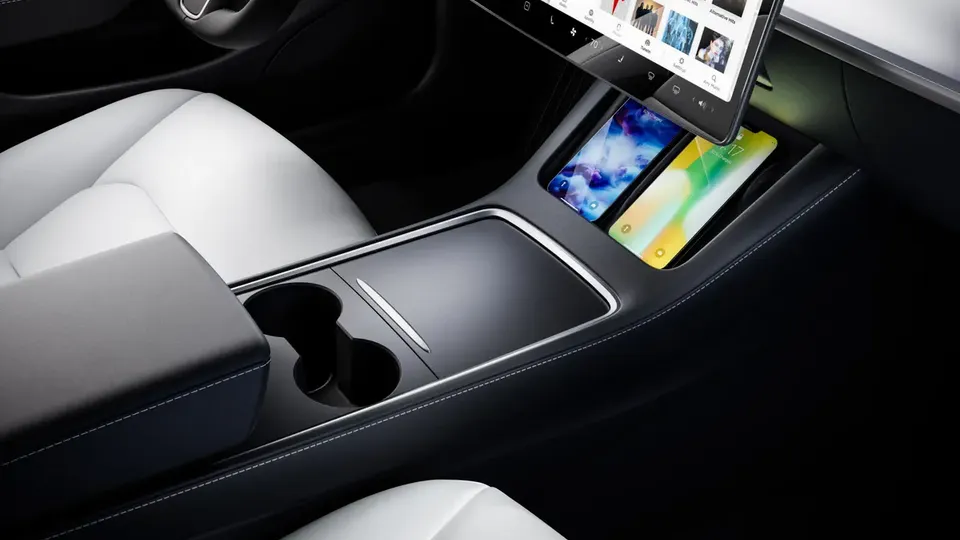 Elettronauti - Tesla Model 3 Performance - Plancia - Vista della plancia
