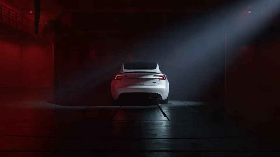 Elettronauti - Tesla Model 3 Performance - Rosso - Esterno - Vista anteriore a tre quarti