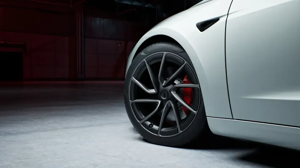 Elettronauti - Tesla Model 3 Performance - Cerchio - Vista laterale