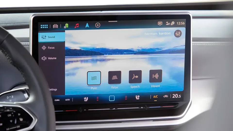 Elettronauti - Volkswagen ID.4 GTX 4MOTION - Infotainment - Vista della plancia