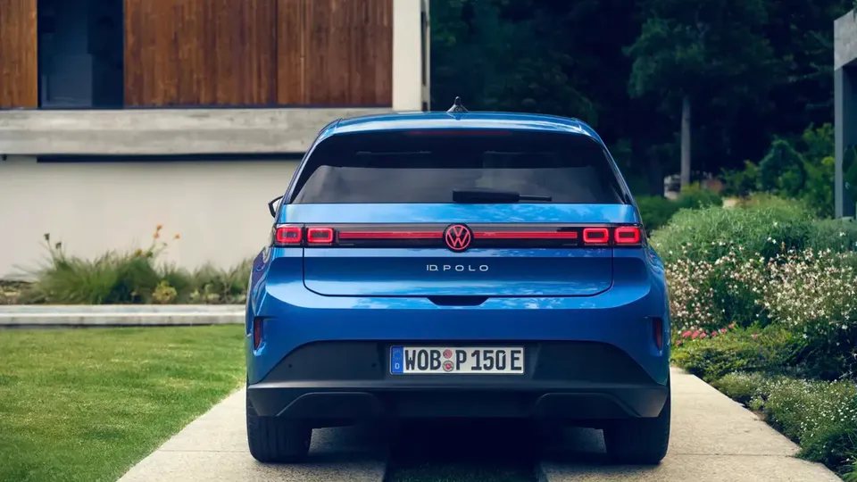 Elettronauti - Volkswagen ID. Polo Edition 1 - Blu - Esterno - Vista anteriore a tre quarti