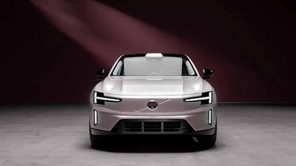 Elettronauti - Volvo ES90 Single Motor Extended Range - Grigio - Esterno - Vista anteriore