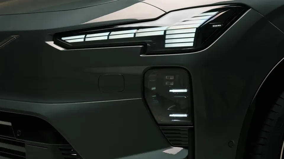 Elettronauti - Volvo EX60 P12 AWD - Esterno - Vista anteriore