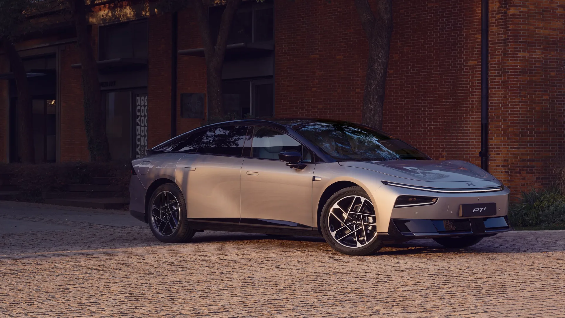 P7+ RWD Standard Range